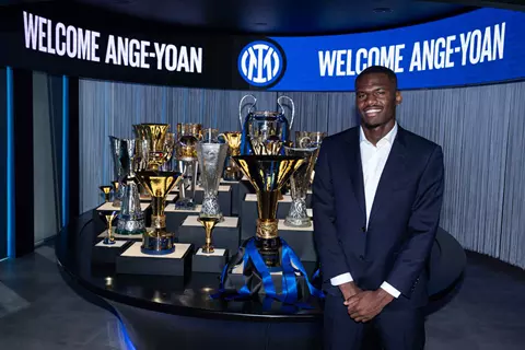 رسمياً.. إنتر ميلان يتعاقد مع يوان بوني مهاجم بارما حتى 2030